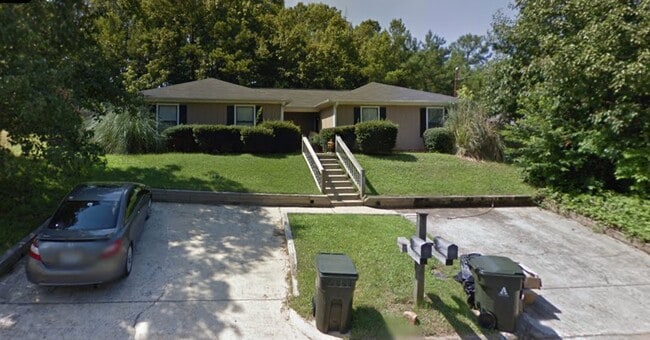 Building Photo - 1368 Kurt Cir Unit 1368