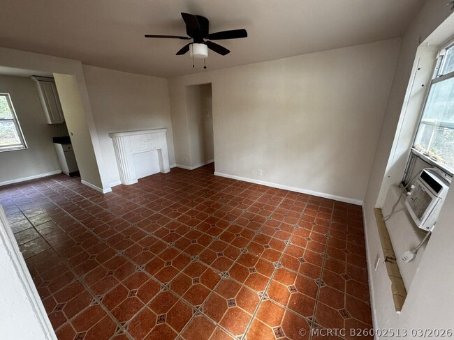 Photo - 75 NW 84th St