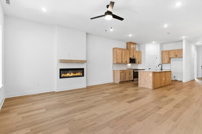 Photo - 1811 E Fiji St