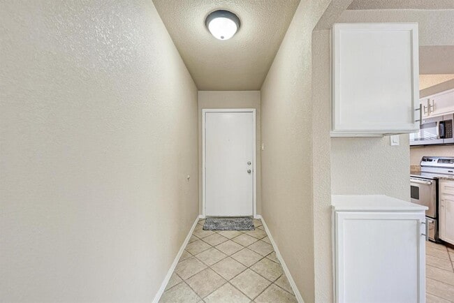 Photo - 1502 Sagebrush Dr