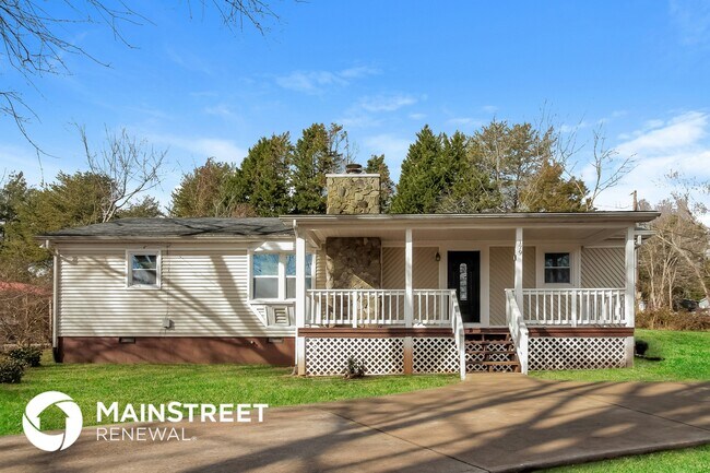 Photo - 179 Hazelton Loop