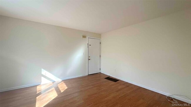 Photo - 64 Pine Hollow Rd Unit 1