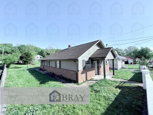Cozy and Convenient Home for Rent Near Dow... - Cozy and Convenient Home for Rent Near Dow...