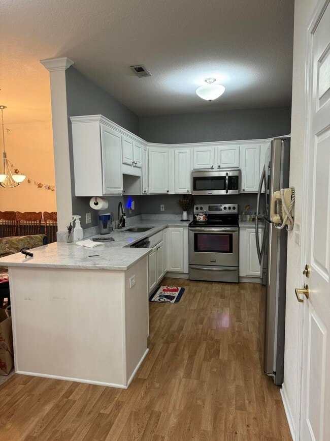 Photo - 13060 W Bluemound Rd