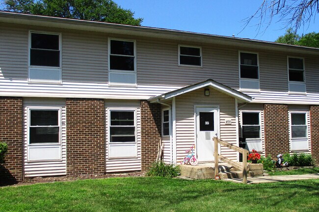 Photo - Highland Oglesby Apartments