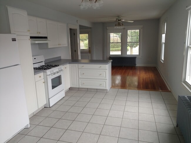 Photo - 134 N Orchard St Unit 1st.  flr