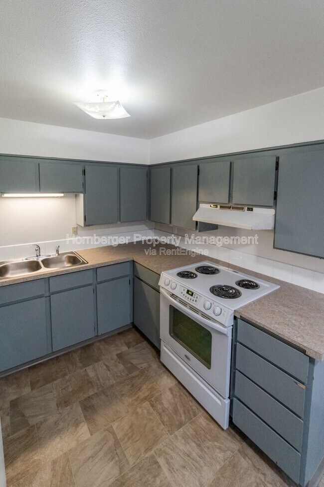 Photo - 2628 E Wellesley Ave Unit 4