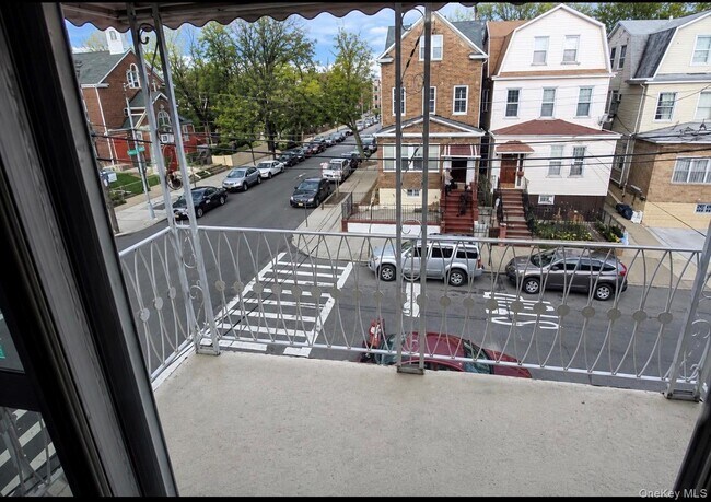 43-04 72nd St