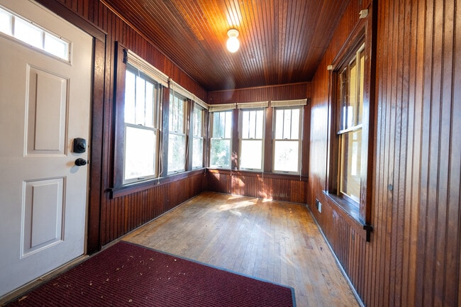 Photo - 4958 N Morgan Ave
