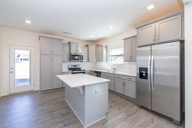 Photo - 4 Bedroom Home Piedmont School District - AVAILABLE FEBRUARY 2026