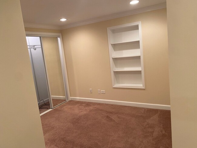 Photo - 5142 Fairview Ave Unidad 7