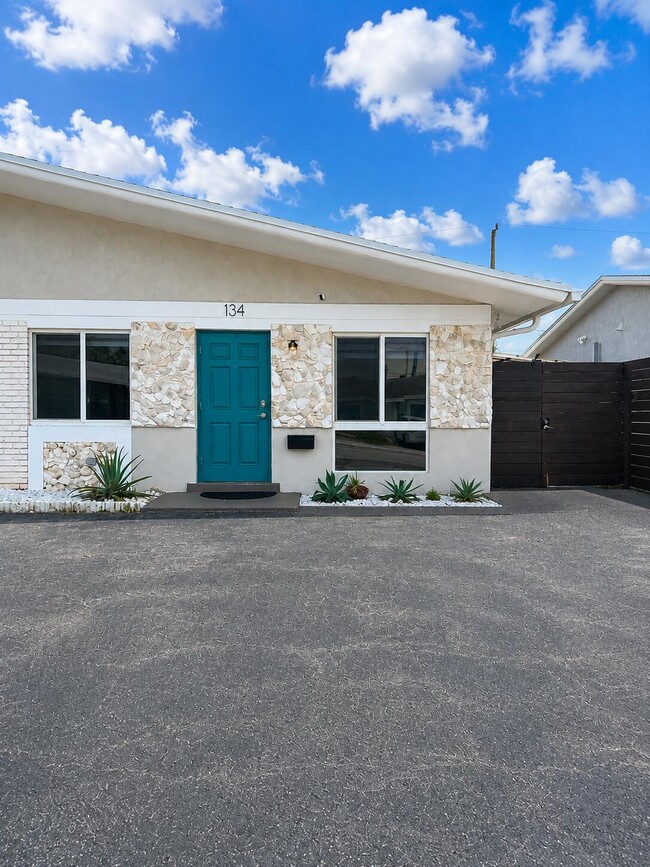 Photo - 134 NW 57th St