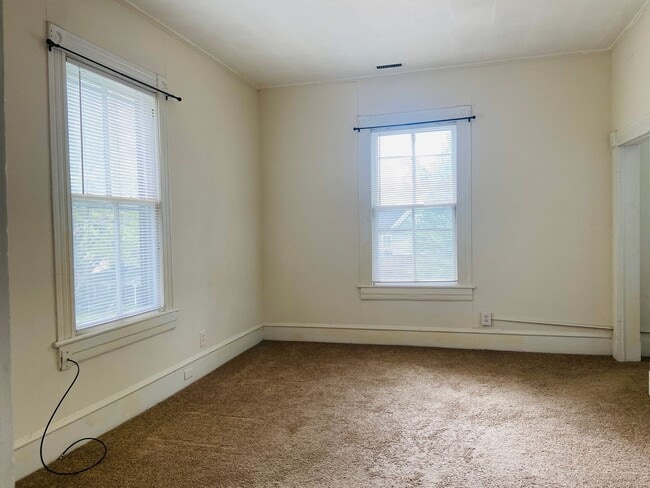 Photo - 1 Bedroom, 1 Bathroom Apartment in Greensboro!