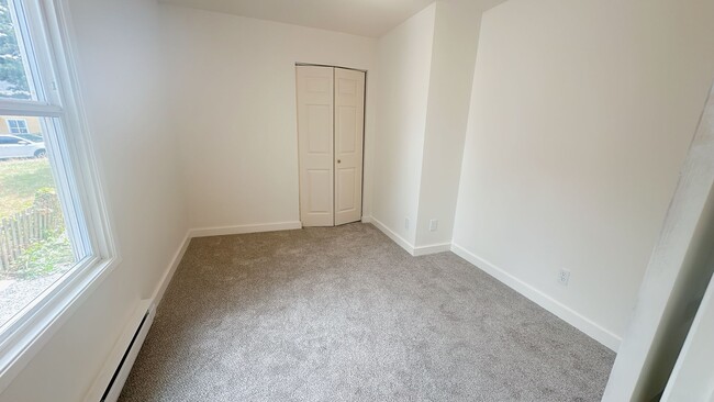 Photo - PRELEASING FOR LATE AUGUST: Classic 5bdrm/2 bath High St house with parking!