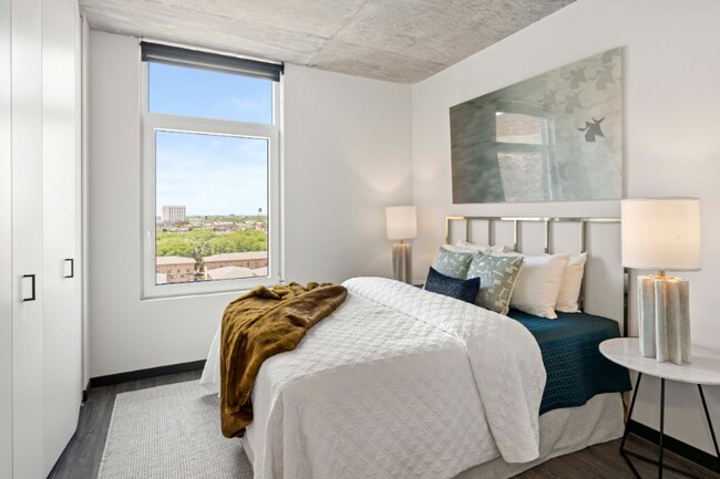 Photo - 151 N Ashland Ave