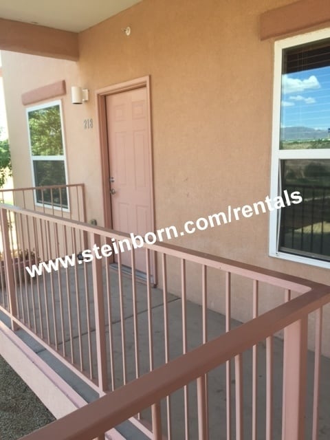 Photo - Nice Condo for rent located off Stern