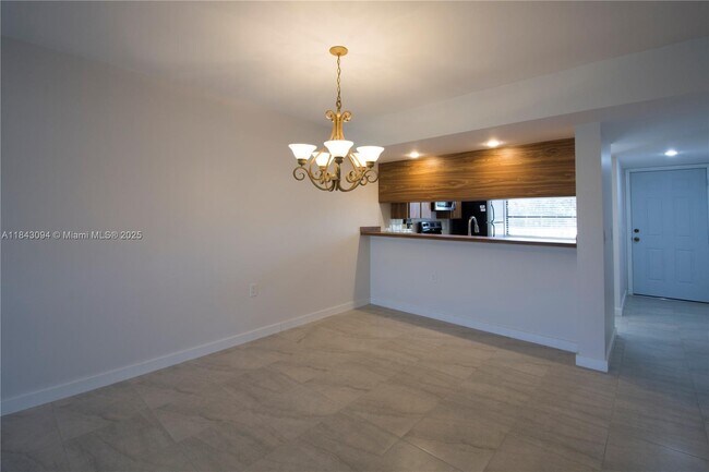 Photo - 1717 Whitehall Dr