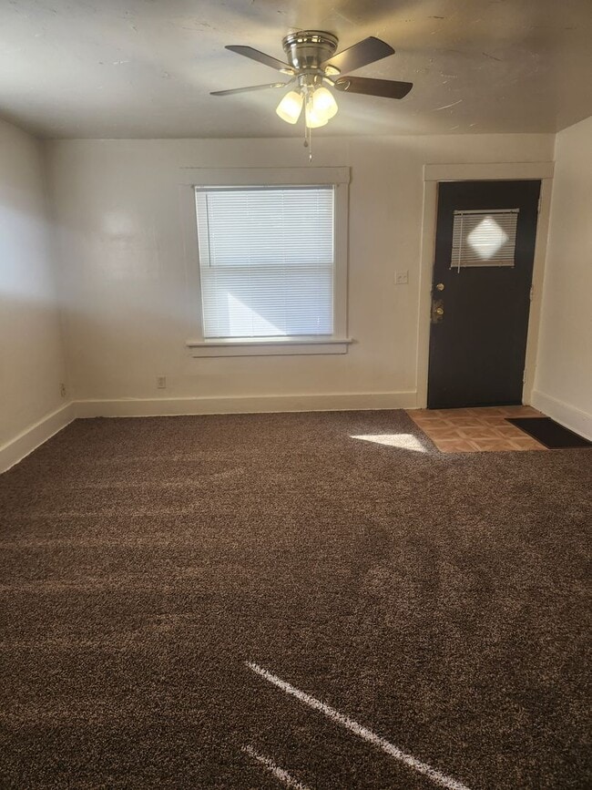 Photo - 2 BR Townhouse Near Saint Francis University