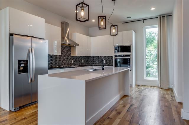 Photo - 4117 Munger Ave