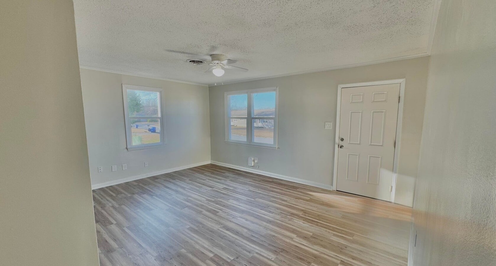 Photo - 312 Starling St