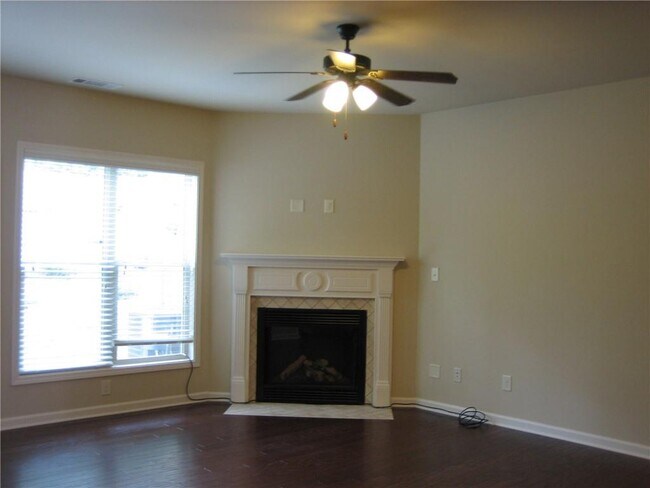 Photo - 5930 Vista Brook Dr