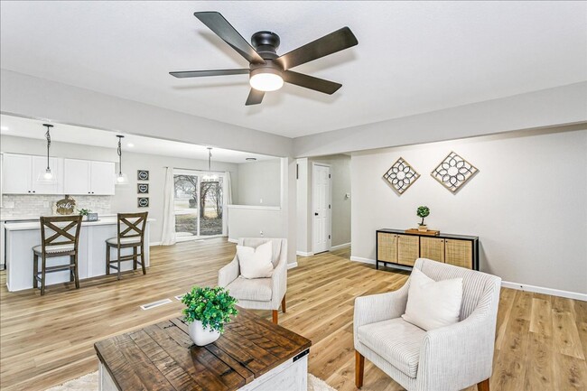 Photo - Beautifully Updated Home on nearly ½ Acre! Available for Rent or Rent to Own!