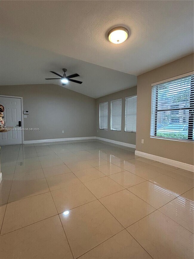 Photo - 15581 SW 104th Terrace Unit 214