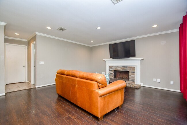 Photo - 7318 River Garden Dr