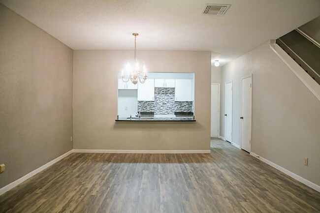 Photo - 6000 Reims Rd Unit 4105