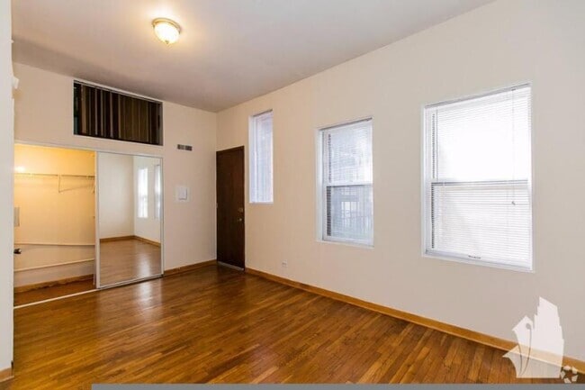 Building Photo - 3 bedroom in Chicago IL 60614 Unit D1 Rental