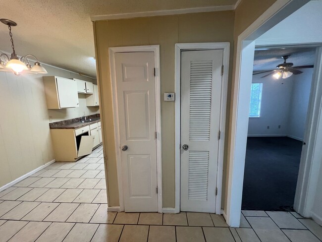 Photo - 467 30th Pl Unit C