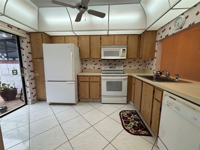 Photo - 6453 Pinehurst Cir