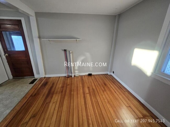 Photo - 269 1/2 French St