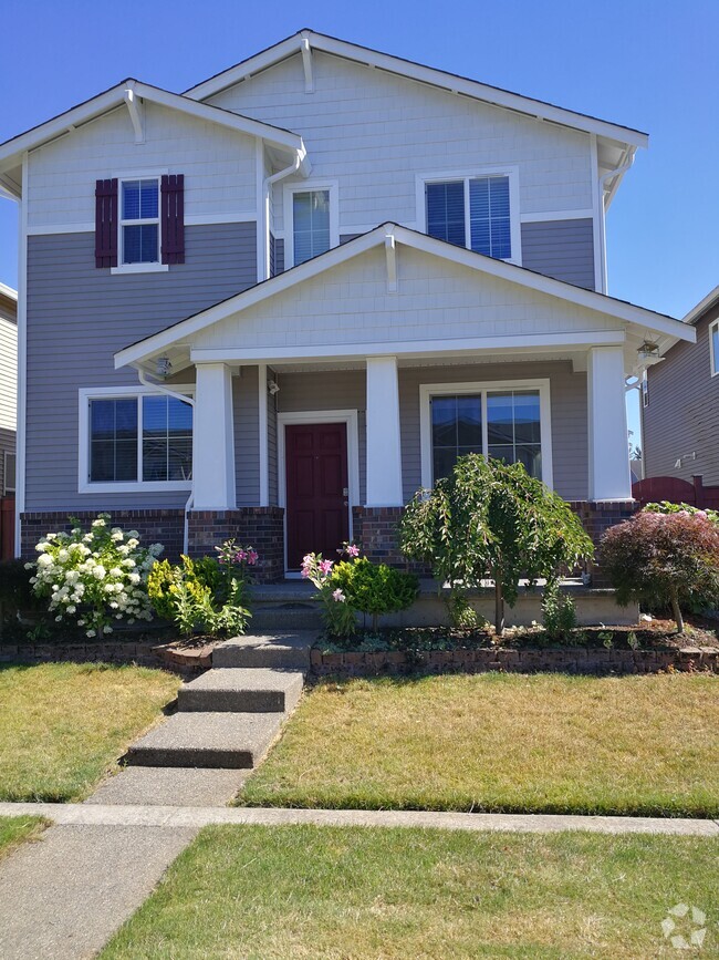 Building Photo - 1418 51st St NE Rental