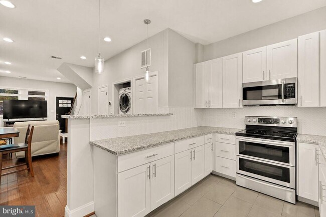Photo - 1177 3rd St NE