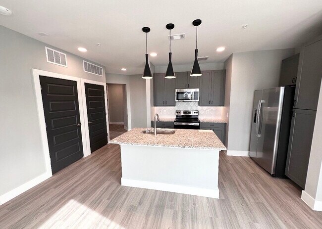 Photo - 5005 E Parmer Ln