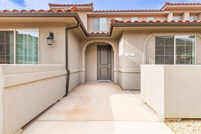 Photo - Modern Turn-Key Rental | Sienna Hills – Wa...