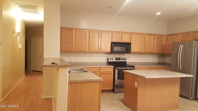 Photo - 12522 W Campina Dr