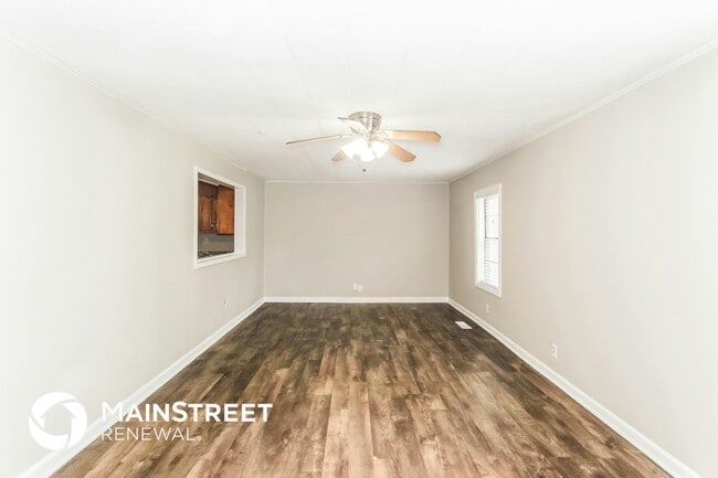 Photo - 2121 Mississippi Ave