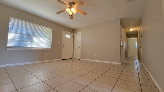 Photo - 709 Whippoorwill Ln
