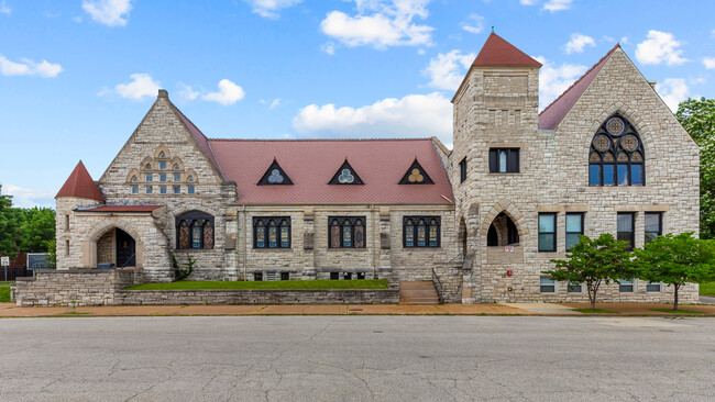 Sanctuary Lofts - Modern Lofts in a Historic Church! - Sanctuary Lofts