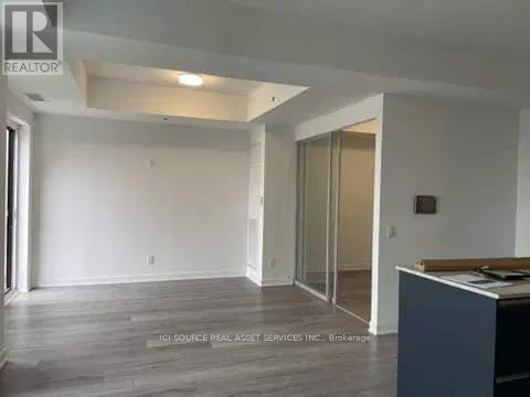 Photo - 405 Dundas St W Unit 802