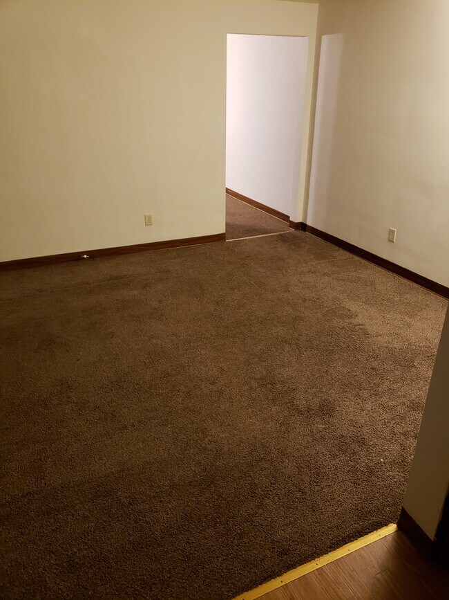 Living room - 231 Coolidge St