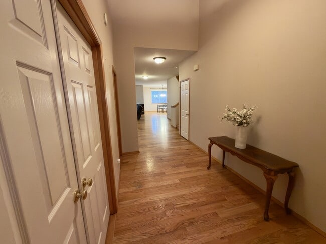 Photo - 5124 NW Crady Ln