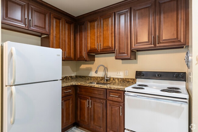 2 habitaciones, 1 baño - 850 pies cuadrados - Balcón - Cocina