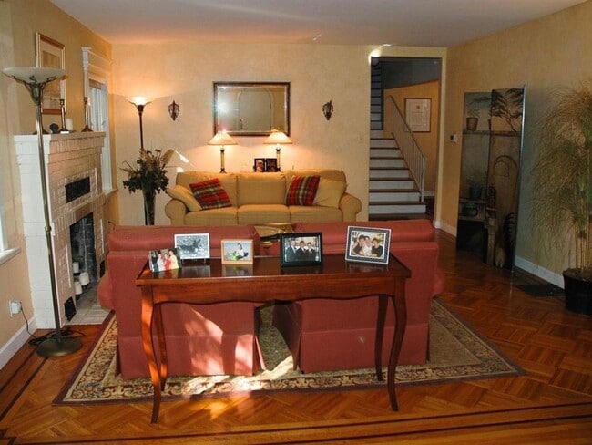 Photo - Fully Furnished Short Term Rental (March 7 to June 28, 2025) By Downtown Menlo Park!