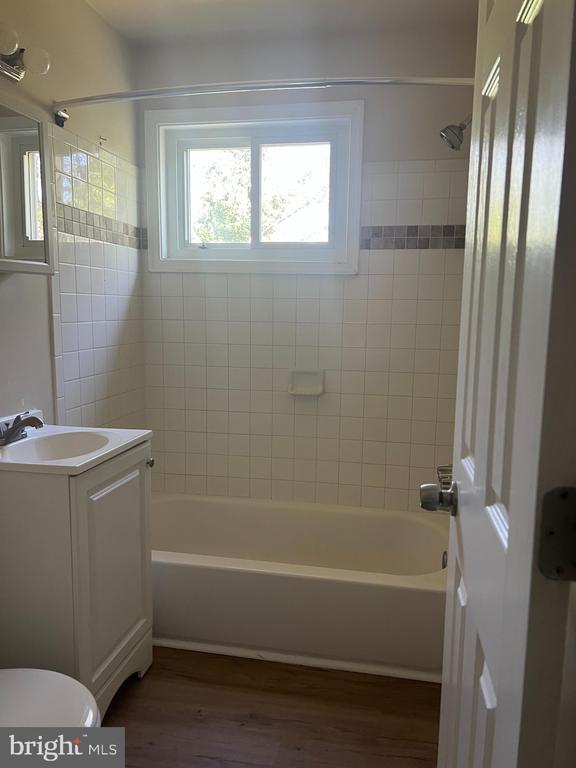 Photo - 9000 Merrimack Dr