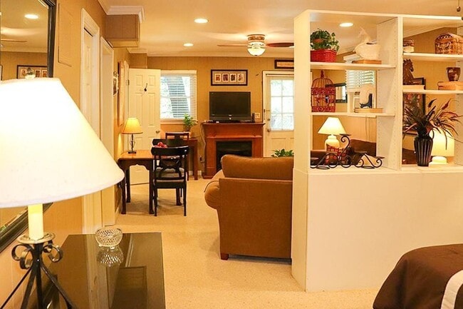 Photo - 5070 Vernon Springs Dr