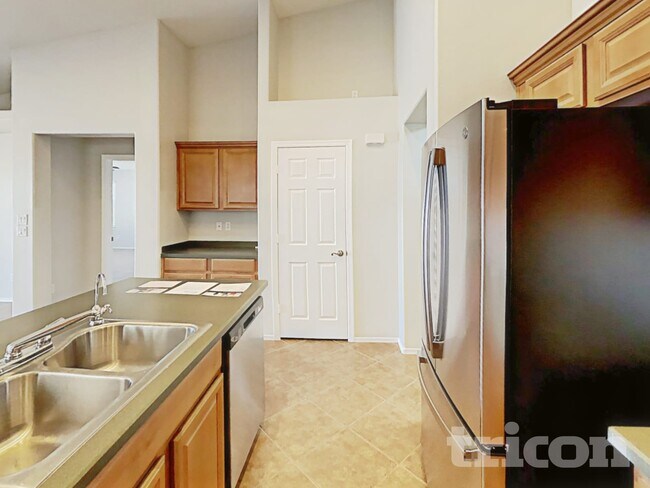 Photo - 41180 W Bravo Dr