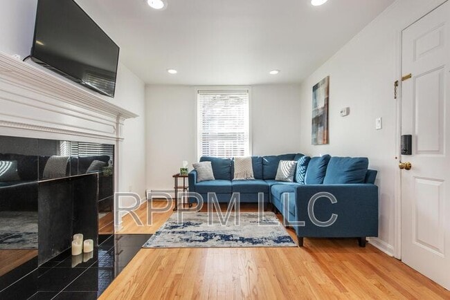 Photo - 146 Sussex St Unit 1